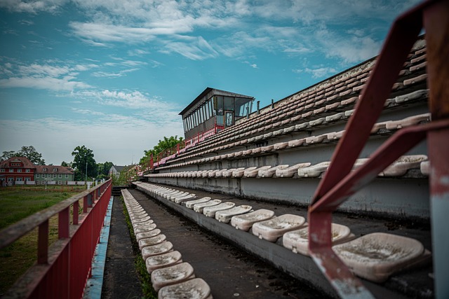 俱樂部也需 俱樂部也需